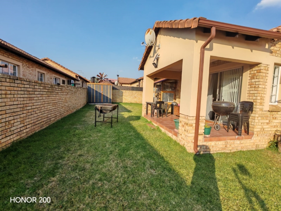 2 Bedroom Property for Sale in Sasolburg Ext 11 Free State